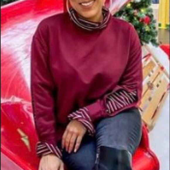 Burgundy Long bell sleeve mock neck knit tunic top - Picture 2 of 11